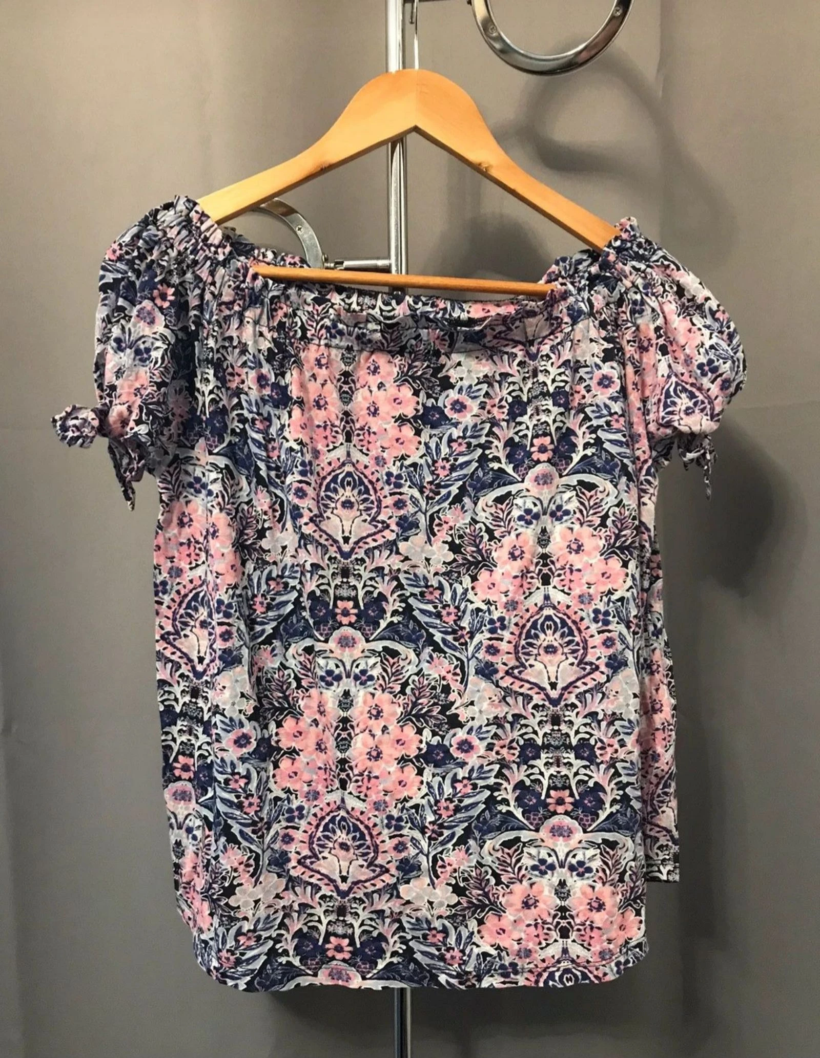 🌸 Blusa floral con hombros descubiertos – Talla M - primavera / verano 🌸 – photo 4